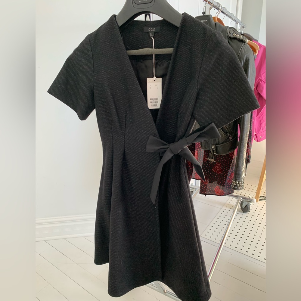 COS wool dress - Picture 1 of 7